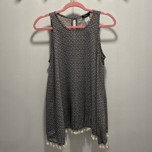 Black and Cream Patterned Women's Top